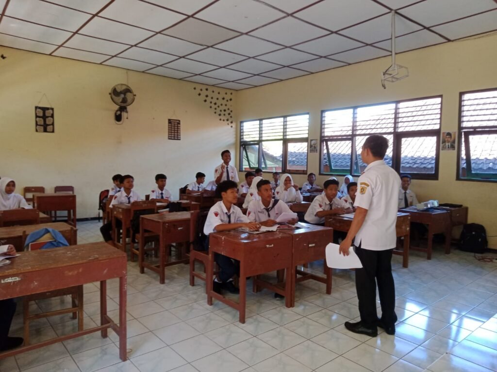 KBM Ruang Kelas 3