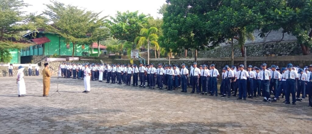 Kegiatan Upacara Bendera